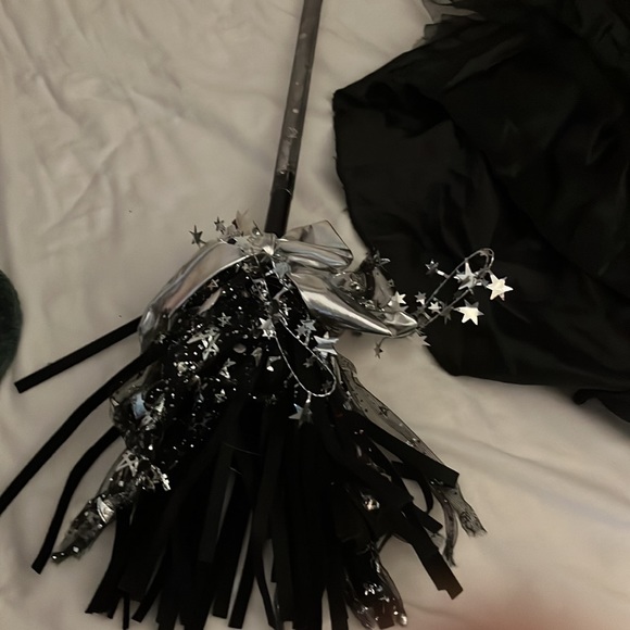 I’m selling this custom because size to small the size it’s 10/12 - Picture 2 of 4